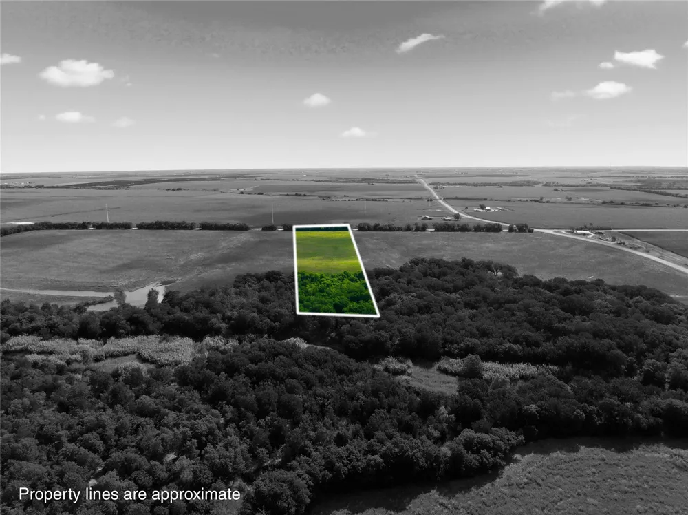 HCR 3204 Abbott, TX 76621