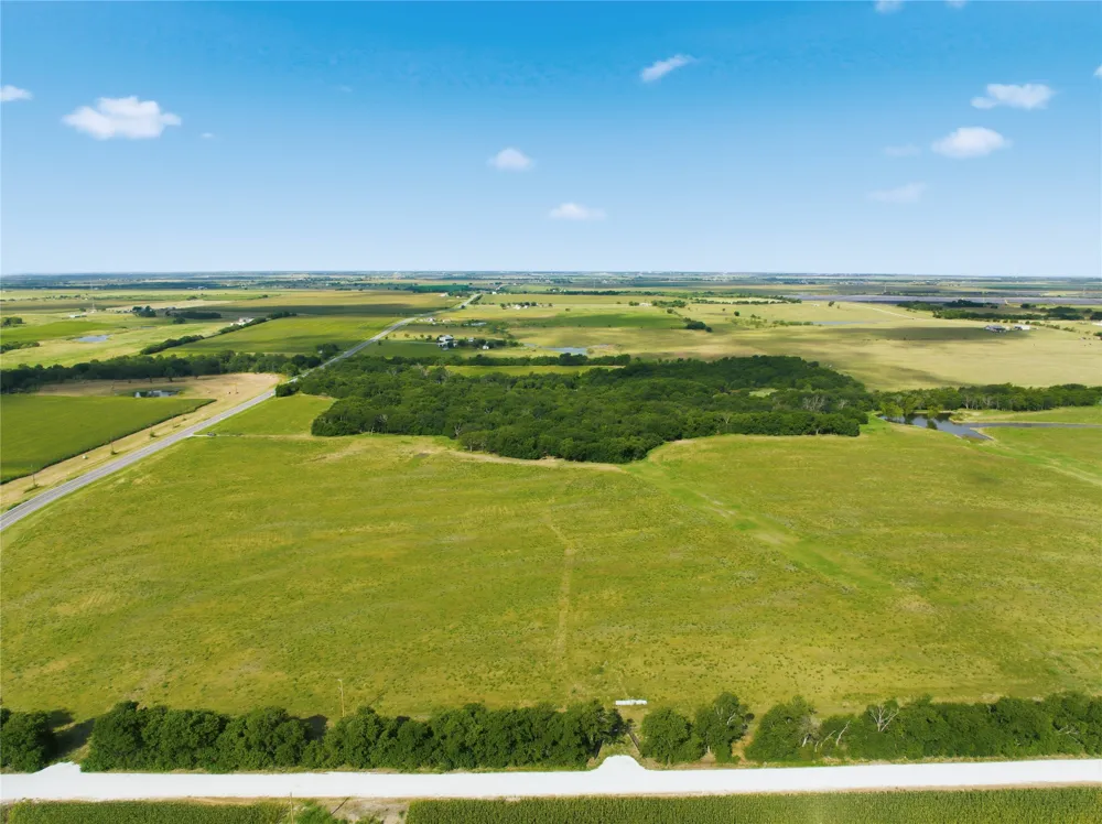 HCR 3204 Abbott, TX 76621