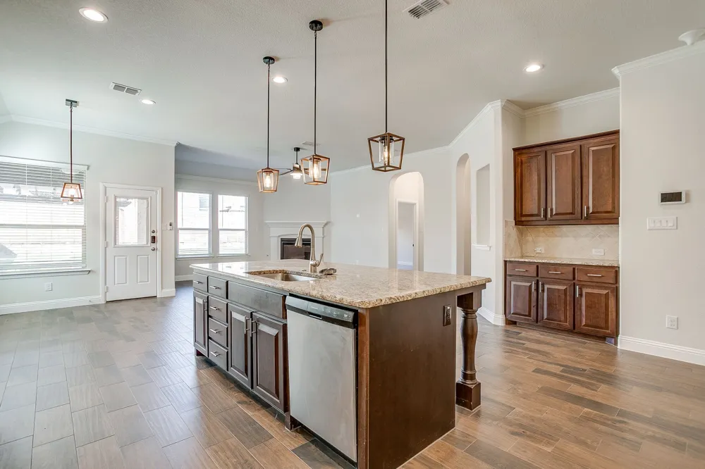 225 Palmerston Drive Aledo, TX 76008