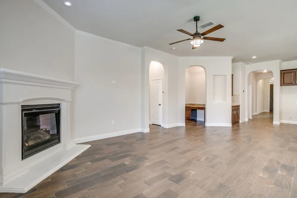 225 Palmerston Drive Aledo, TX 76008