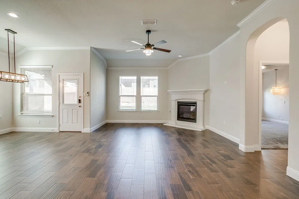 225 Palmerston Drive Aledo, TX 76008