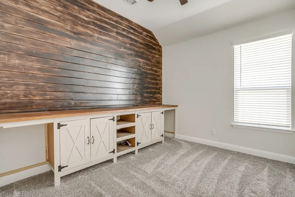 225 Palmerston Drive Aledo, TX 76008