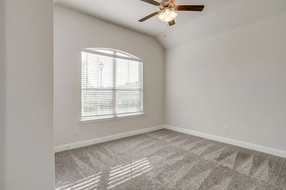 225 Palmerston Drive Aledo, TX 76008