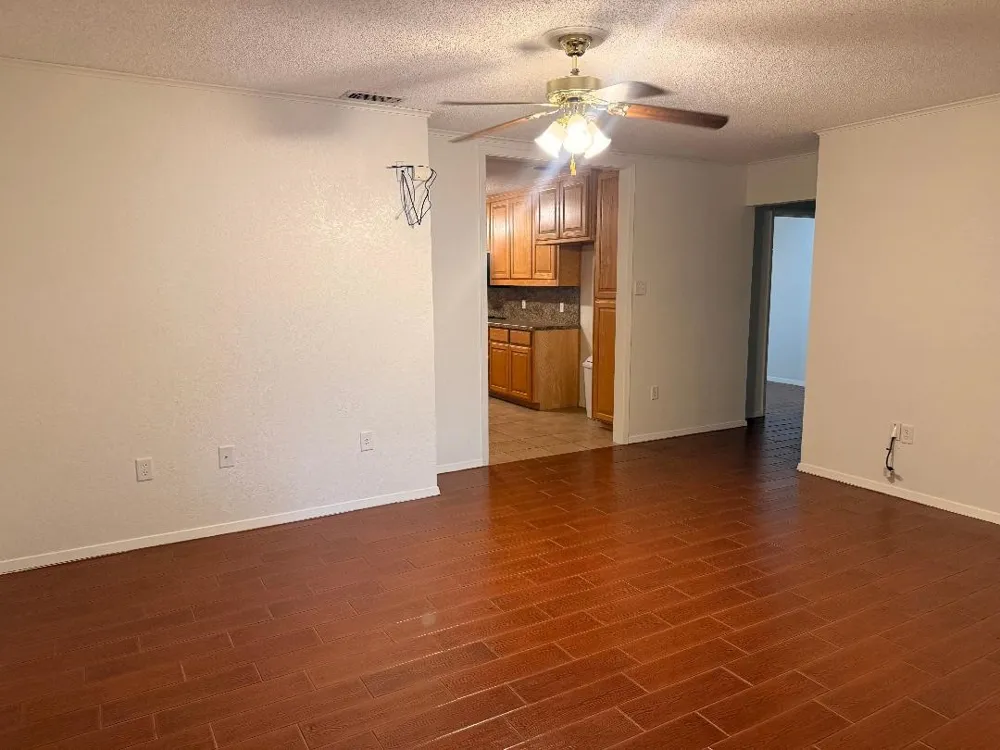 2900 SE 6th Street SE Mineral Wells, TX 76067