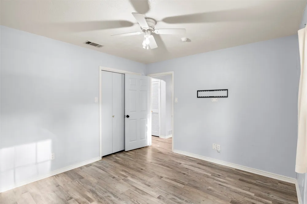 521 Hilltop Drive Tool, TX 75143
