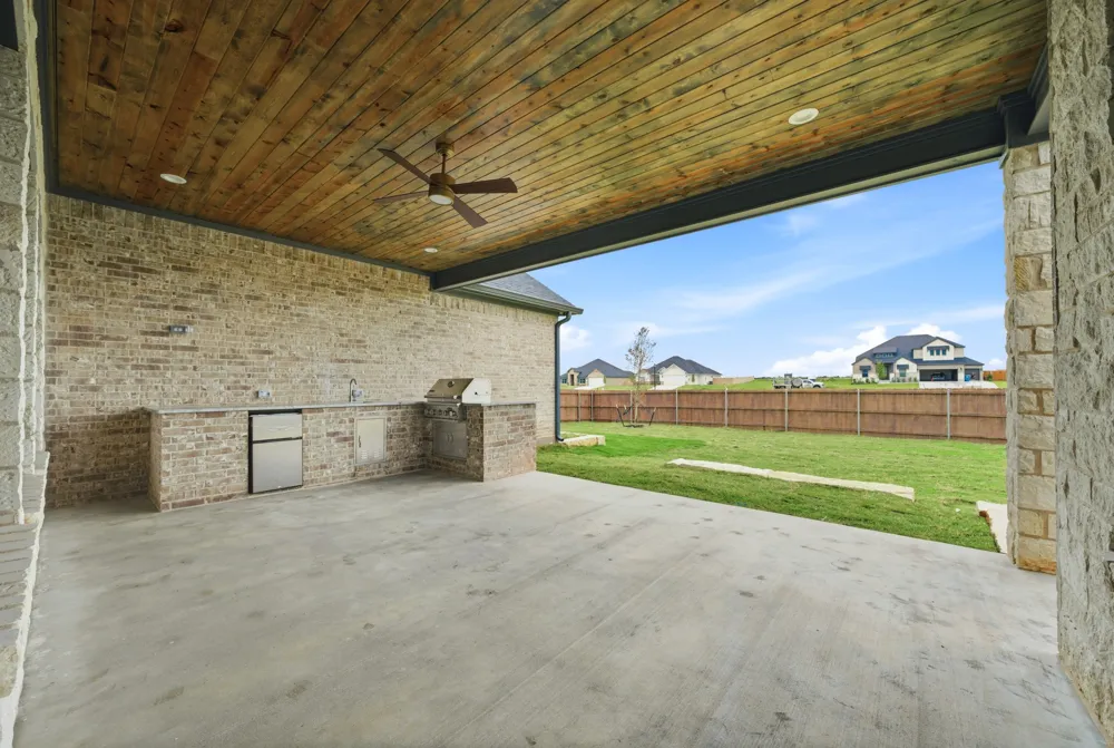 1321 Tahonta Drive Hewitt, TX 76643