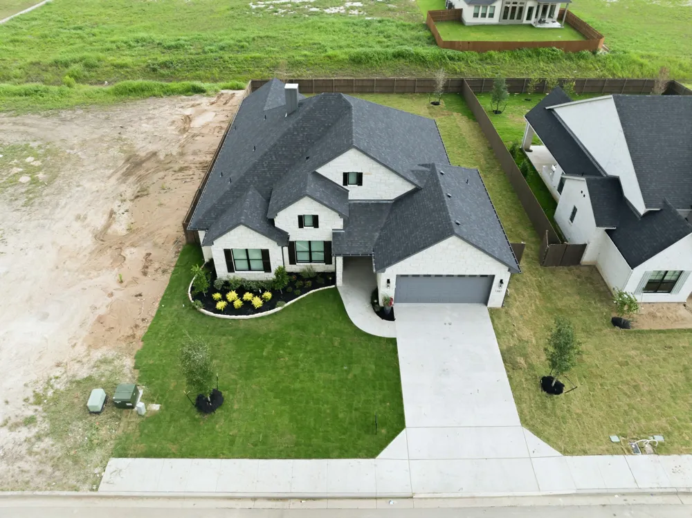 1321 Tahonta Drive Hewitt, TX 76643