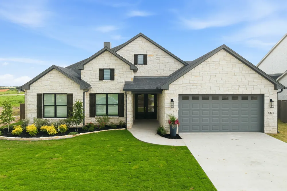1321 Tahonta Drive Hewitt, TX 76643