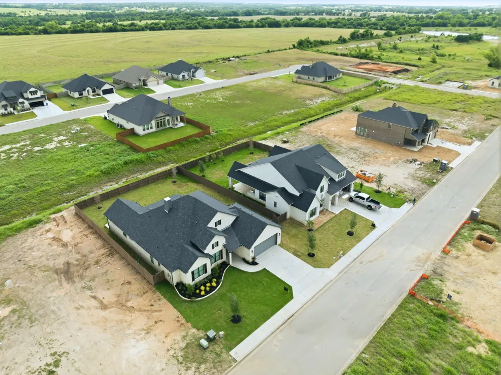 1321 Tahonta Drive Hewitt, TX 76643