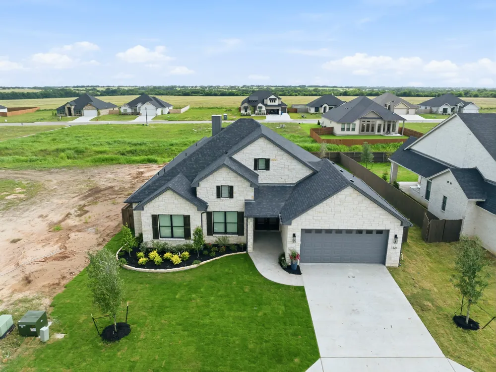 1321 Tahonta Drive Hewitt, TX 76643