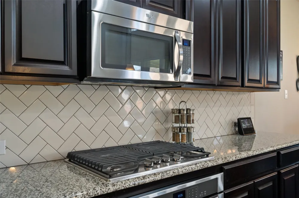 341 Vista Park Drive Sunnyvale, TX 75182