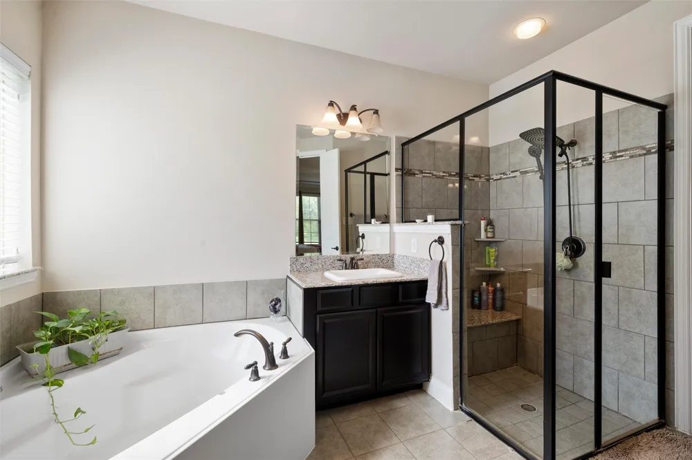 341 Vista Park Drive Sunnyvale, TX 75182