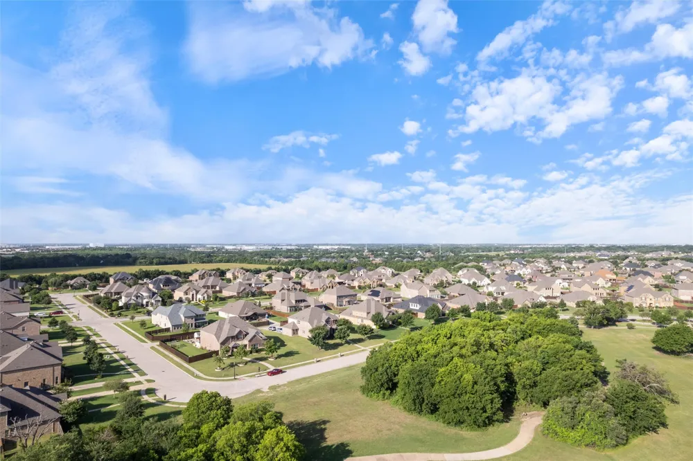 341 Vista Park Drive Sunnyvale, TX 75182