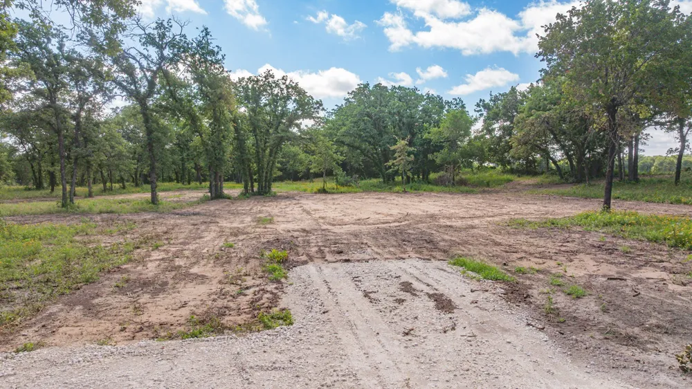 19715 S Highway 281 Santo, TX 76472
