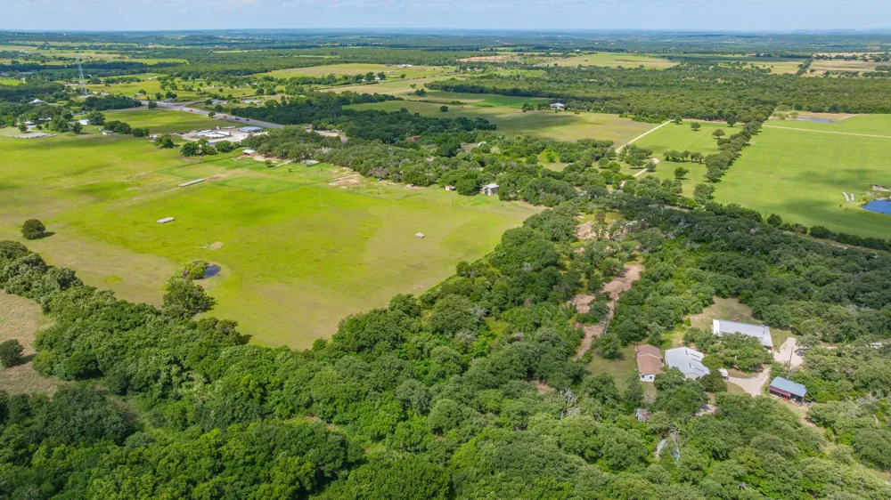 19715 S Highway 281 Santo, TX 76472