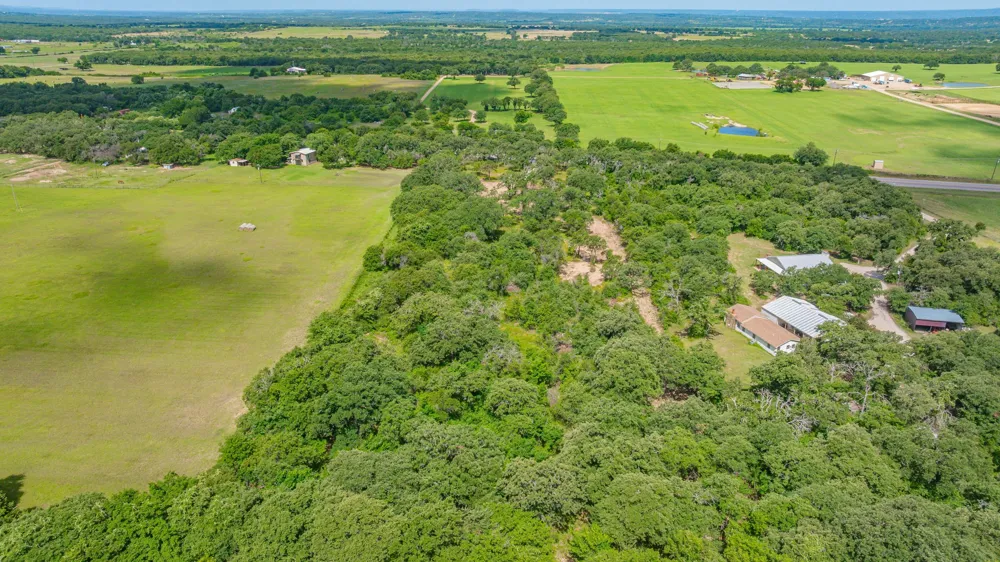 19715 S Highway 281 Santo, TX 76472