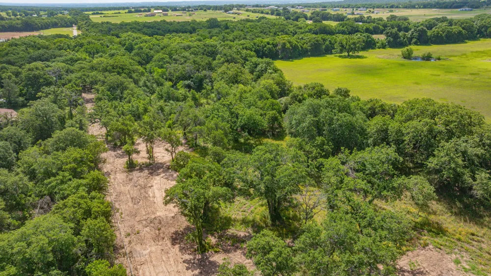 19715 S Highway 281 Santo, TX 76472
