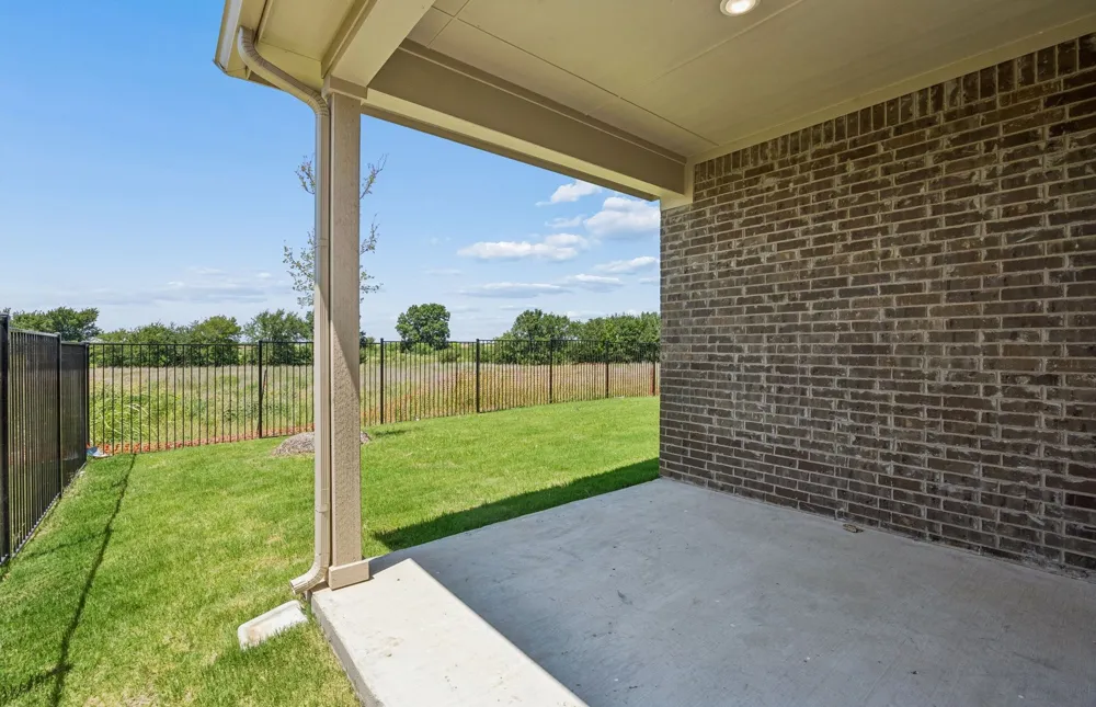 5936 Merian Drive Pilot Point, TX 75009
