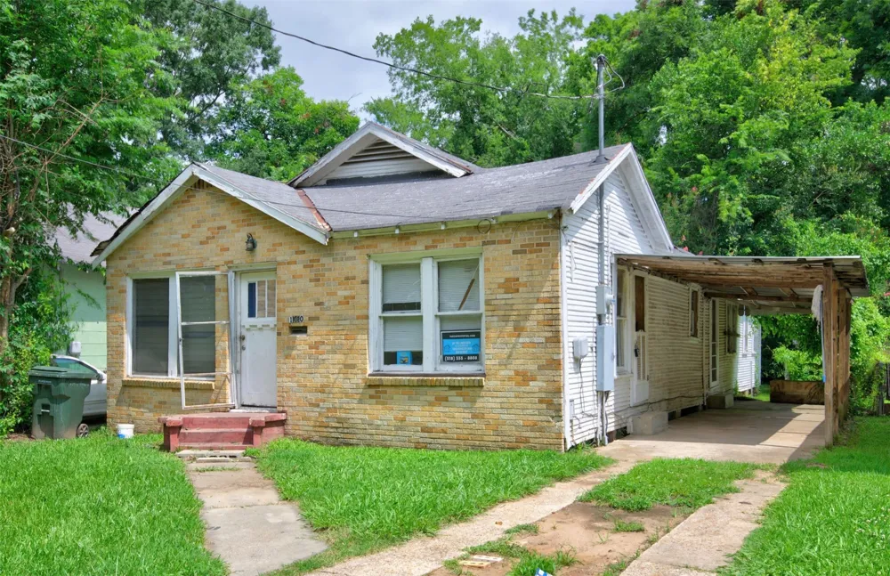 1920 Abbie Street Shreveport, LA 71103