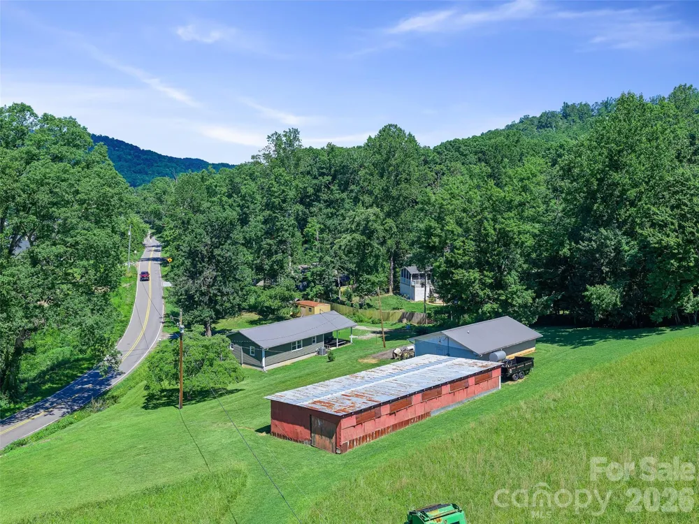 1115, 1125, 1127 Glenn Bridge Road SE Arden, NC 28704