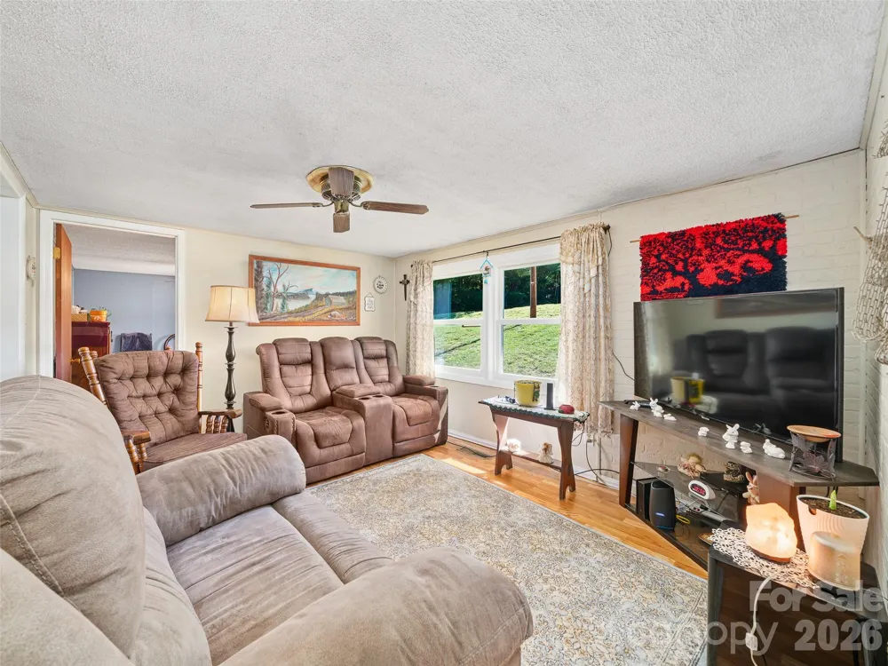 1115, 1125, 1127 Glenn Bridge Road SE Arden, NC 28704