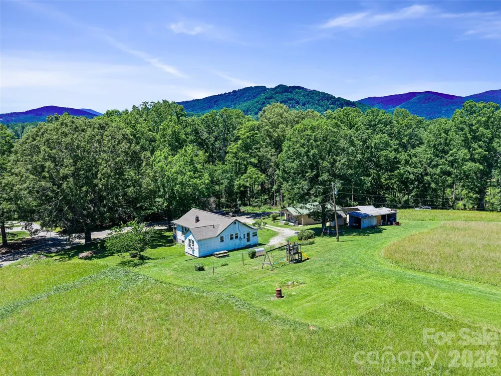 1115, 1125, 1127 Glenn Bridge Road SE Arden, NC 28704
