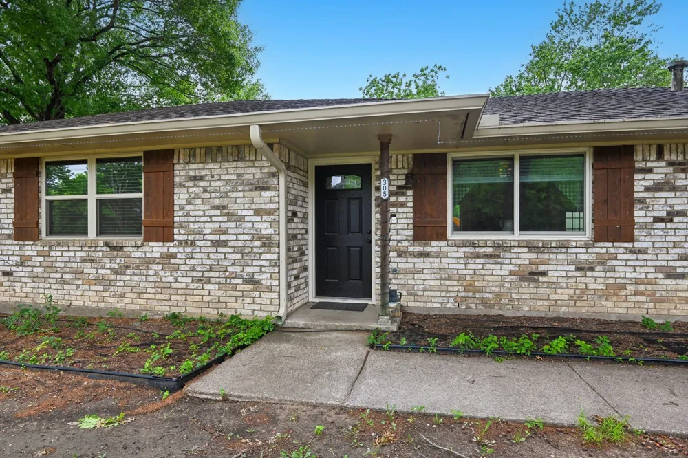 305 Cockrell Hill Road Ovilla, TX 75154