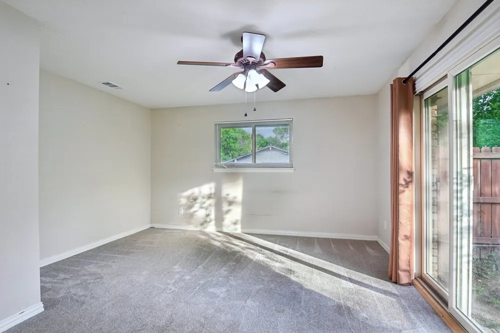 305 Cockrell Hill Road Ovilla, TX 75154