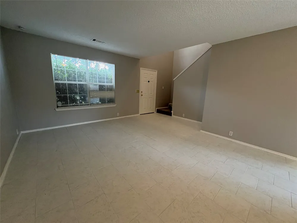 1817 Berkeley Drive Glenn Heights, TX 75154