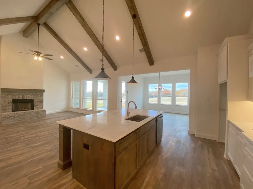 2284 Erwin Road Poolville, TX 76487
