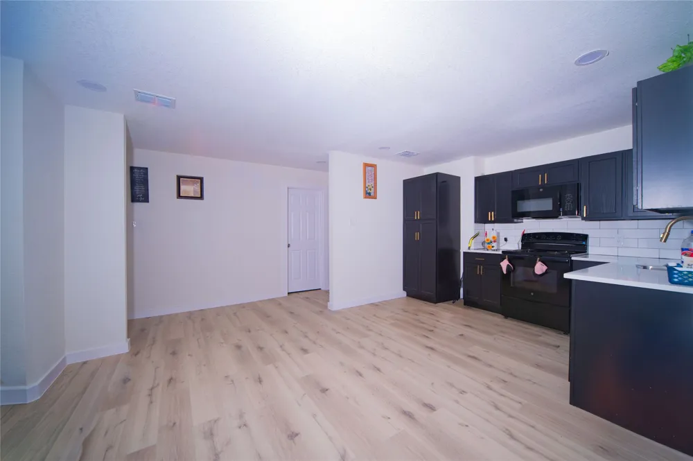 107 W Purdom Avenue Alvarado, TX 76009