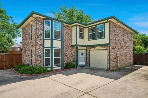 301 Stoneledge Drive