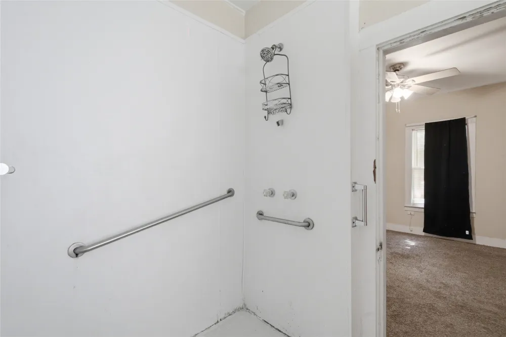 1307 S Seaman Street Eastland, TX 76448