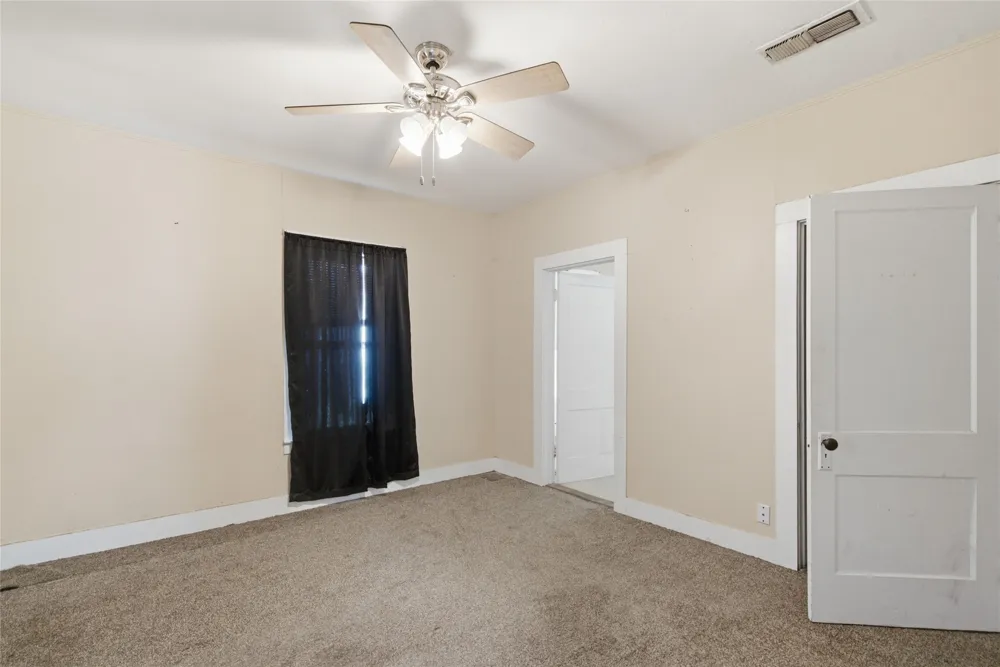 1307 S Seaman Street Eastland, TX 76448