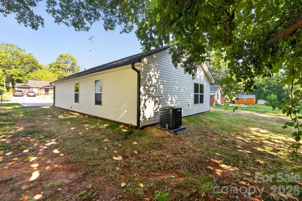 157 Third Street E Gaffney, SC 29340