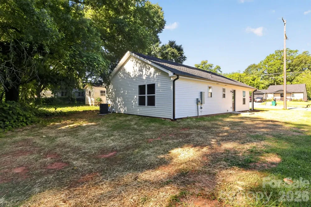 157 Third Street E Gaffney, SC 29340