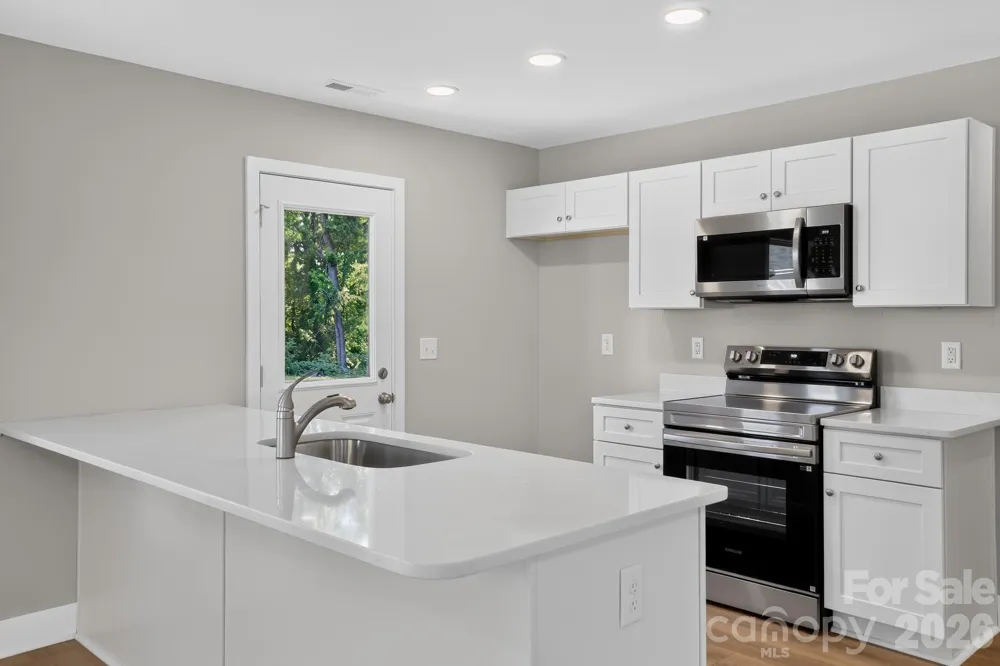 157 Third Street E Gaffney, SC 29340