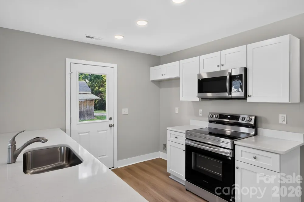 157 Third Street E Gaffney, SC 29340