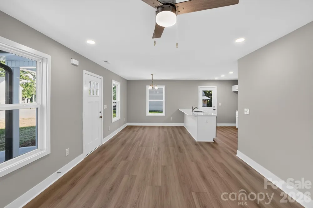 157 Third Street E Gaffney, SC 29340