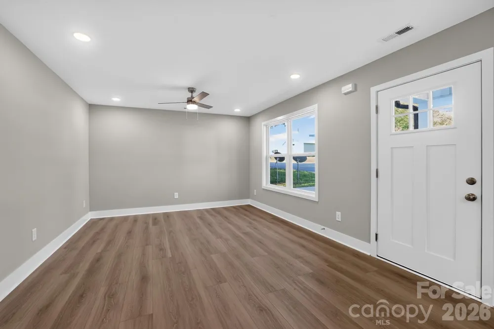 157 Third Street E Gaffney, SC 29340