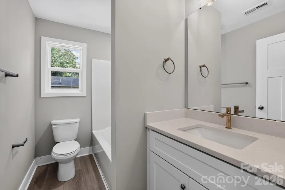 157 Third Street E Gaffney, SC 29340