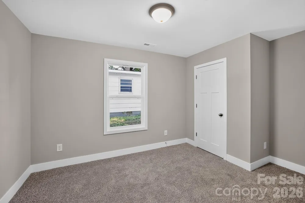 157 Third Street E Gaffney, SC 29340