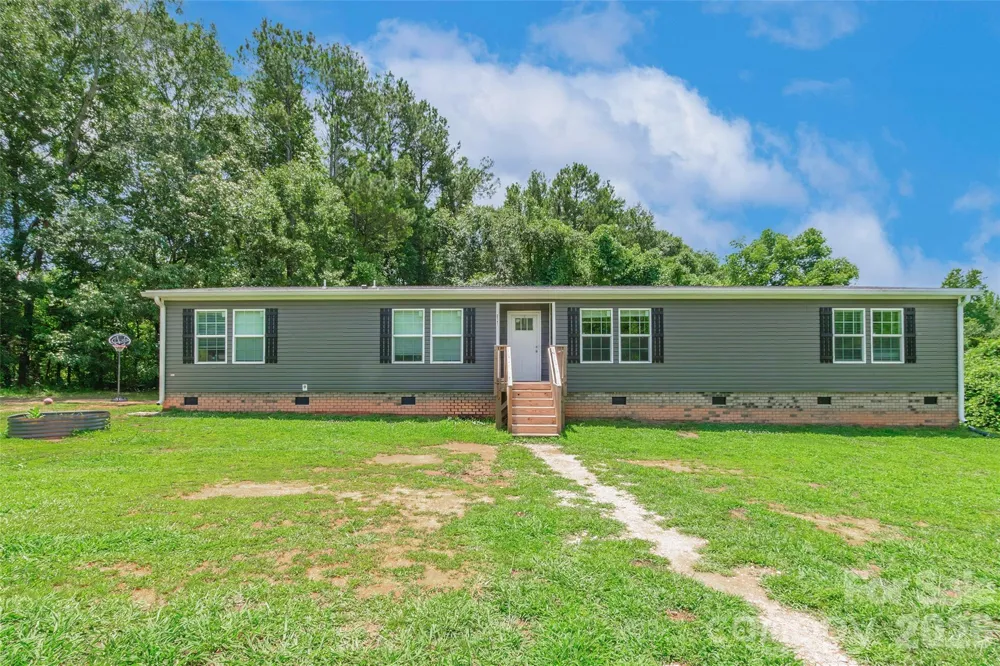 2541 Rocky Creek Road Chester, SC 29706