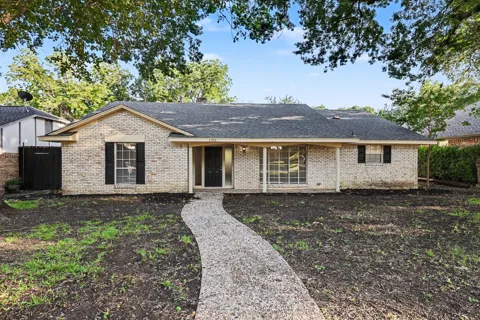 1702 Yorkshire Drive