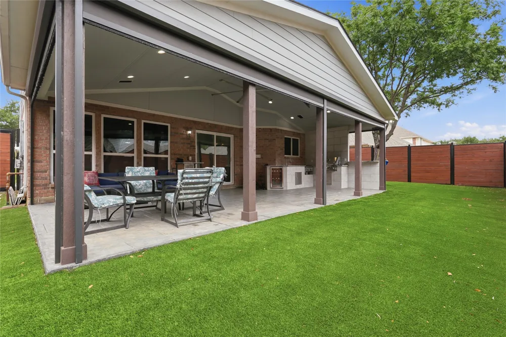 5904 Heron Cove Lane The Colony, TX 75056