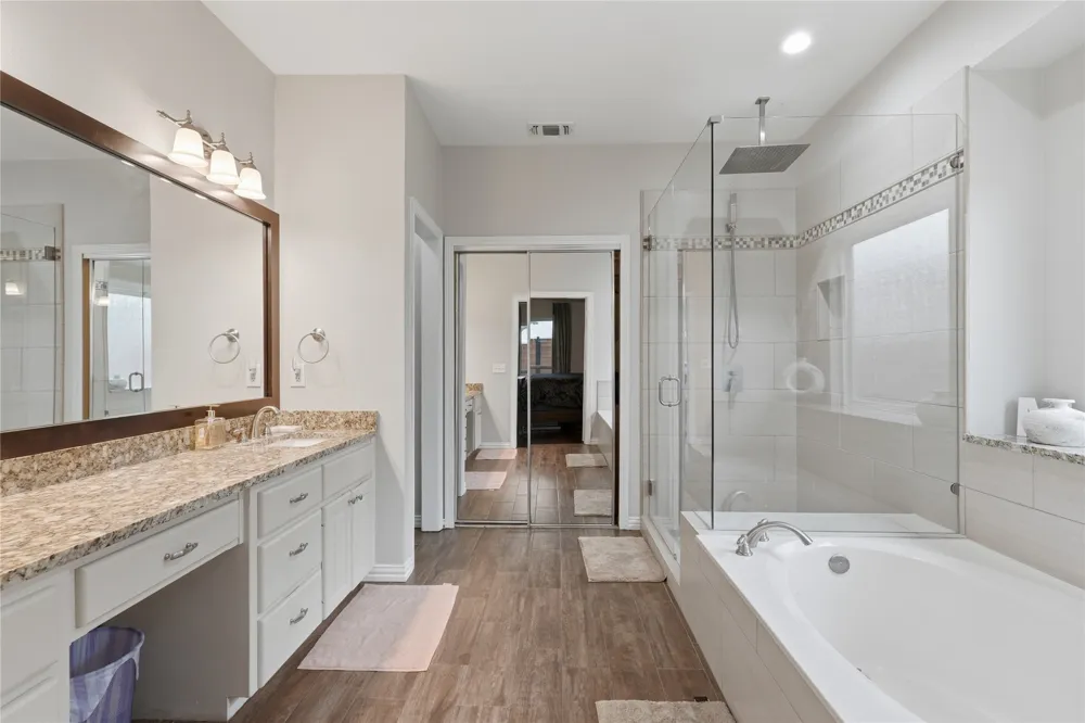 5904 Heron Cove Lane The Colony, TX 75056