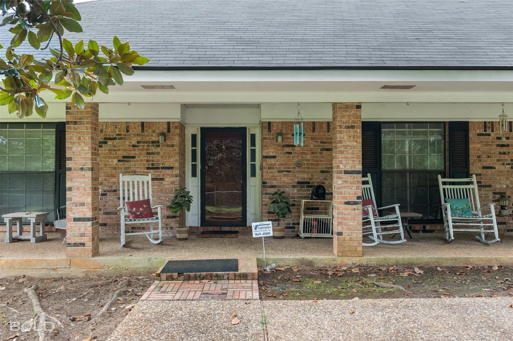 113 Rebel Rd Vivian, LA 71082