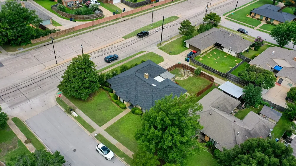 917 Meadowgate Drive Garland, TX 75040