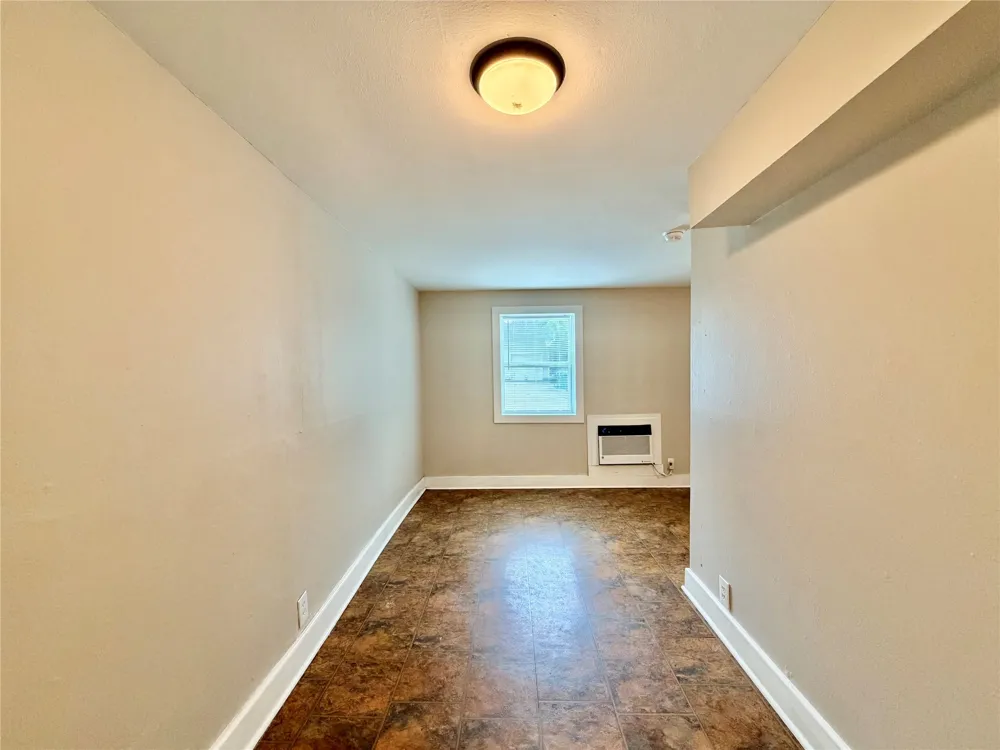 1004 Gregg Street Denton, TX 76201