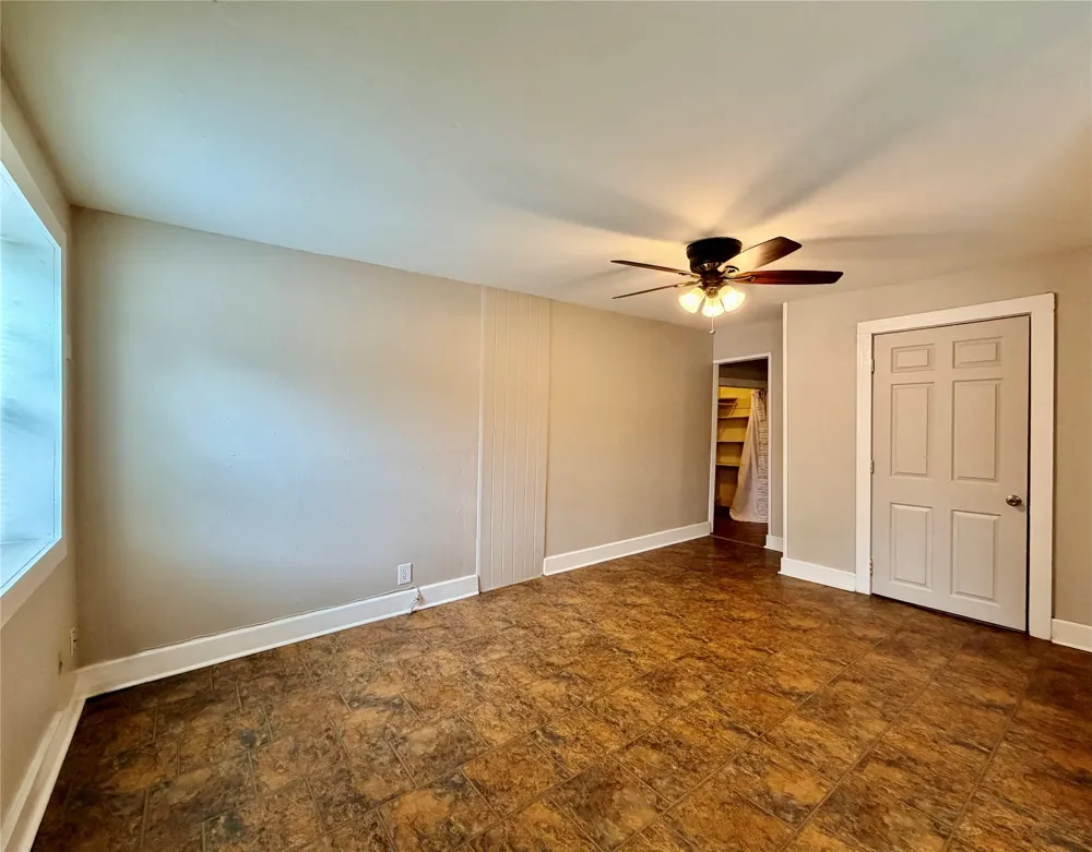 1004 Gregg Street Denton, TX 76201